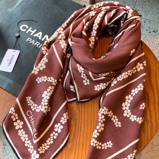 CHANEL 26S SCARF 135 IN CASHMERE AND SILK 309372