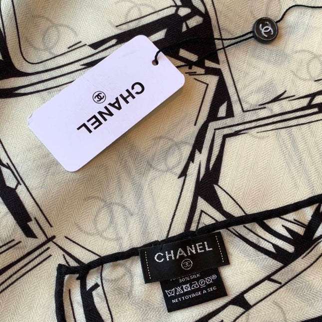 CHANEL 26S SCARF 135 IN CASHMERE AND SILK 309911