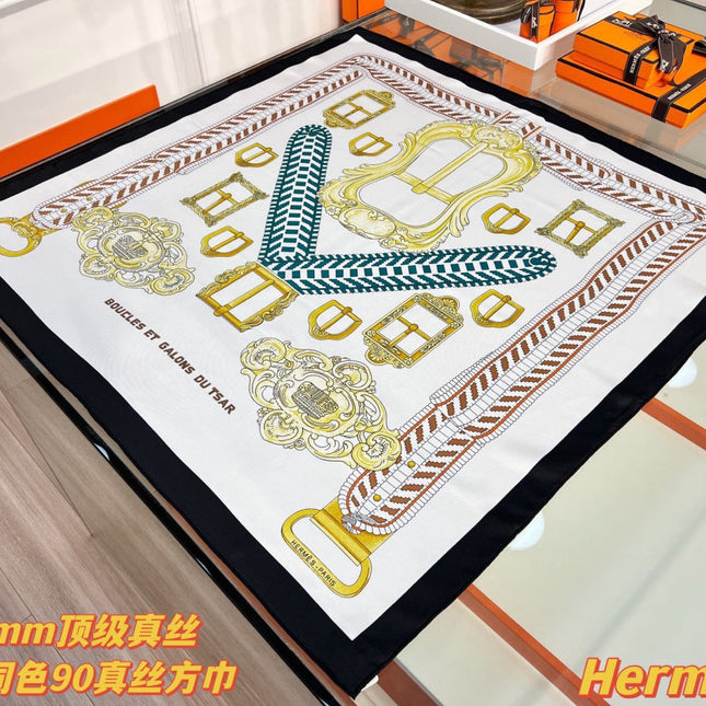 HERMES 26S PRINTED SQUARE SCARF 88 IN SILK 309939