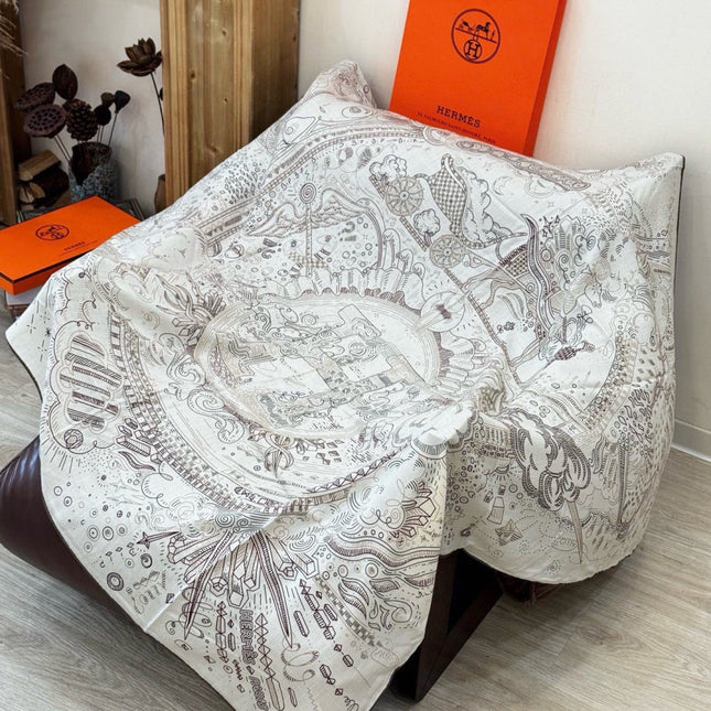 HERMES 26S PRINTED SQUARE SCARF 135 IN SILK 311978