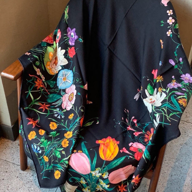 GUCCI 26S SCARF 140 IN CASHMERE AND SILK 311984