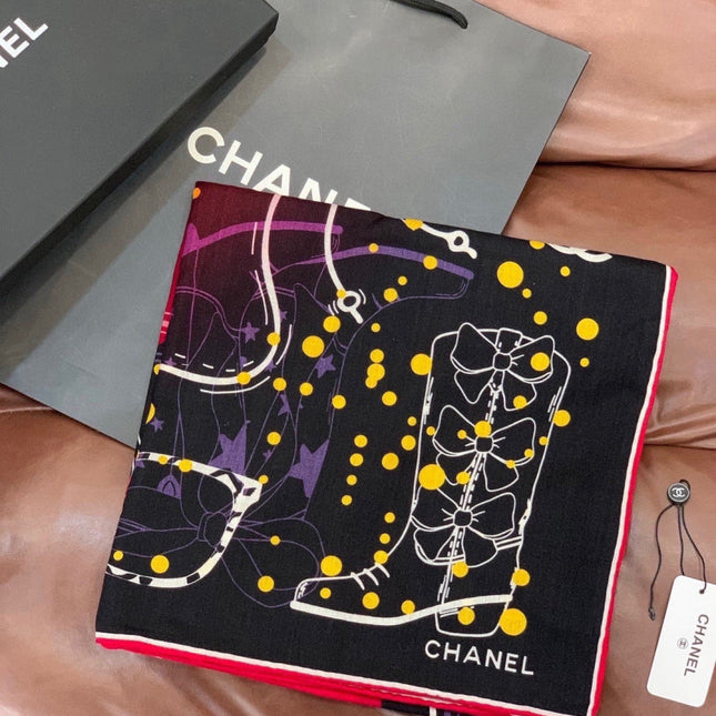 CHANEL 26S SCARF 135 IN SILK AND CASHMERE 313315