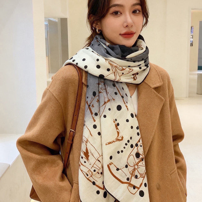 CHANEL 26S SCARF 140 IN SILK AND CASHMERE 313316