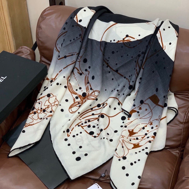 CHANEL 26S SCARF 140 IN SILK AND CASHMERE 313316