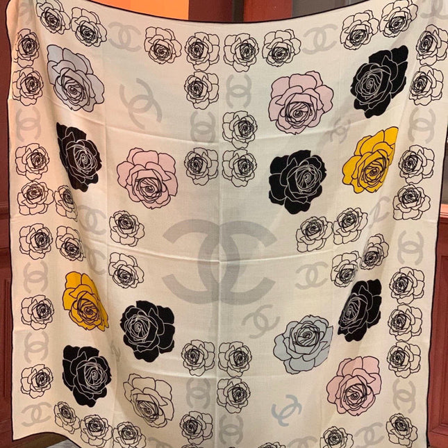 CHANEL 26S SCARF 140 IN SILK AND CASHMERE 313317