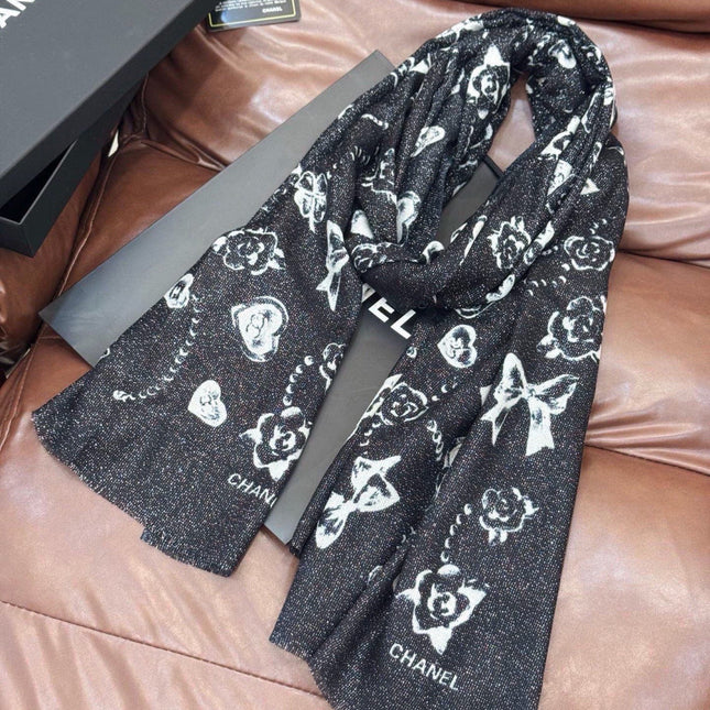 CHANEL 26S PRINTED SHAWL 200 IN SILK 313396