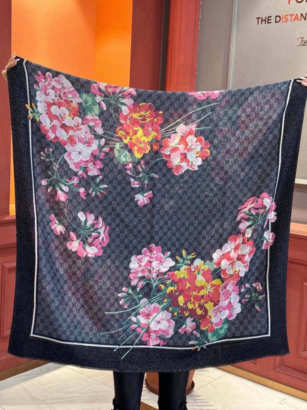 GUCCI 26S SCARF 200 IN CASHMERE AND SILK 315124