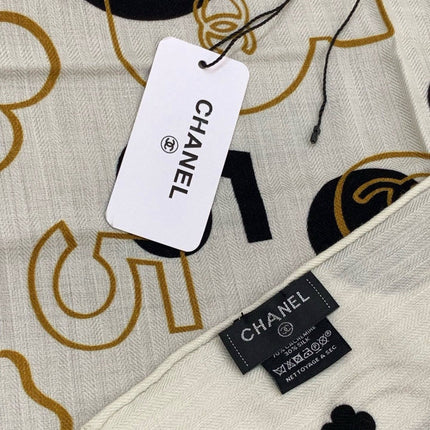 CHANEL 26S SCARF 140 IN SILK AND CASHMERE 509437