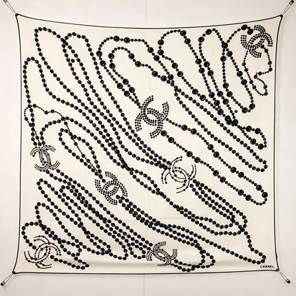 CHANEL 26S SCARF 140 IN SILK AND CASHMERE 509498