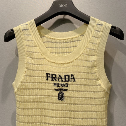 PRADA 26S SLEEVELESS KNIT TOP 1006
