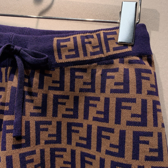 FENDI 26S KNIT SHORTS 252