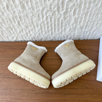 PRADA 25S ANKLE BOOTS 40 MM IN LIGHT BEIGE SUEDE SHEARLING-LINED