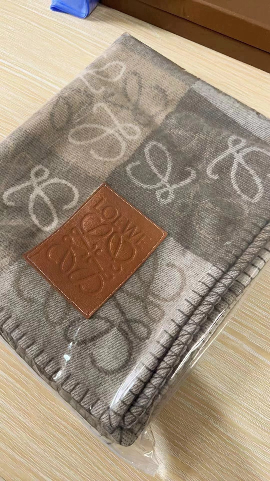 LOEWE 26S SCARF 170 IN CASHMERE WOOL 142539