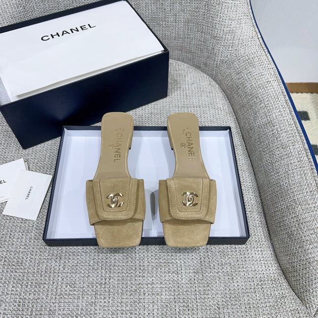 CHANEL 26S FLAT SLIDES IN BEIGE SUEDE