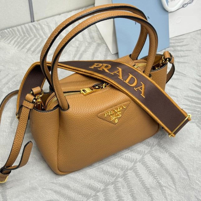 PRADA 25S SMALL BAG 23 IN CARAMEL CALFSKIN GOLD HARDWARE