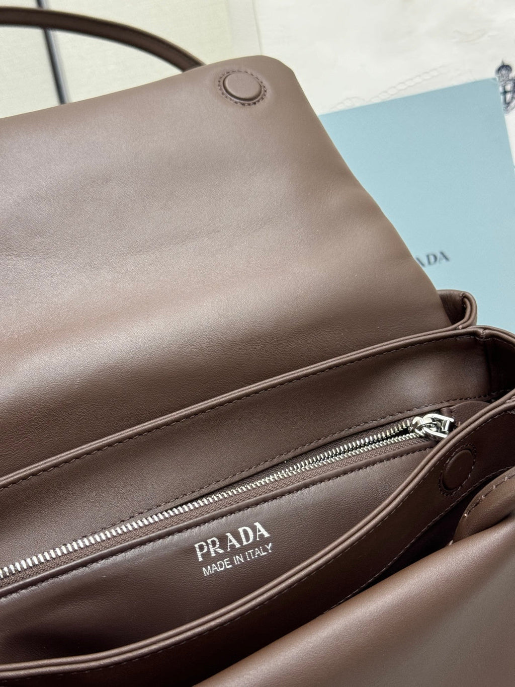 PRADA 26S  BONNIE HANDBAG 28 IN BROWN CALFSKIN