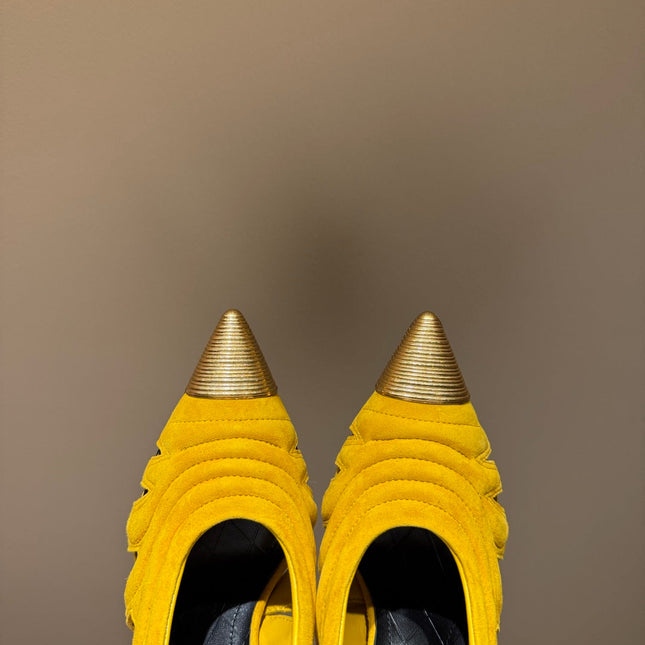 BALMAIN 26S SLINGBACK HEELS 100 MM IN SUNFLOWER YELLOW SUEDE