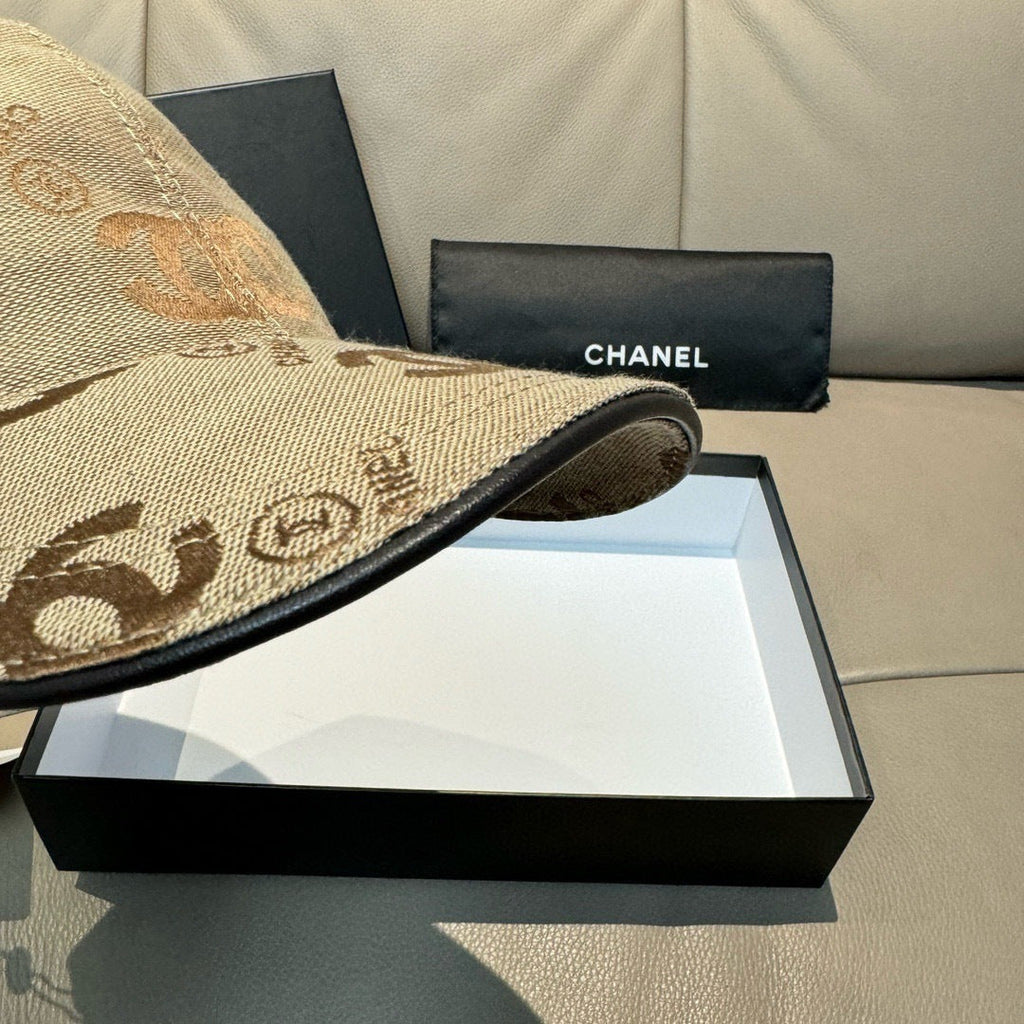 CHANEL 26S BASEBALL CAP 338183
