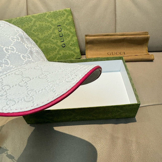 GUCCI 26S BASEBALL CAP STYLE 205