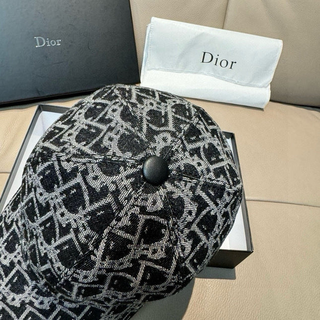 DIOR 26S MONOGRAM BASEBALL CAP STYLE 56