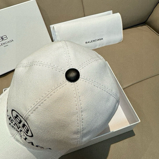 BALENCIAGA 26S BASEBALL CAP STYLE 31