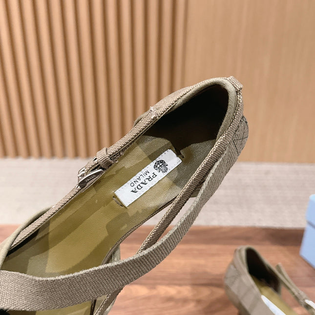 PRADA 26S SLINGBACK KITTEN HEELS 45MM IN LIGHT BROWN FABRIC STRAP BUCKLE