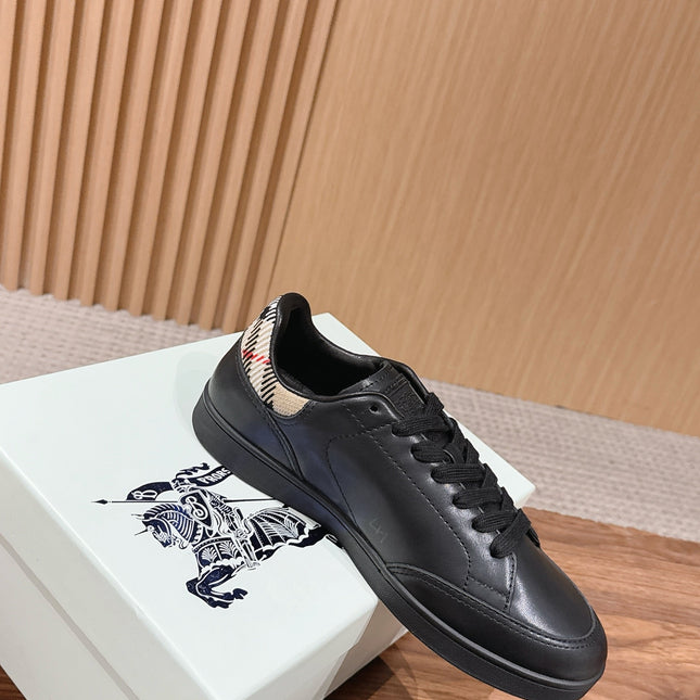BURBERRY 26S SNEAKERS IN BLACK SOFT CALFSKIN