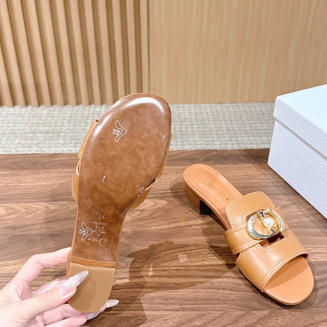 DIOR 26S LOW HEEL SLIDE SANDALS IN CARAMEL BROWN CALFSKIN GOLD PEARL BUCKLE