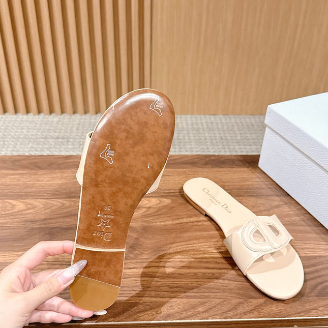 DIOR 26S SLIDE SANDALS IN LIGHT PINK CALFSKIN CD LOGO