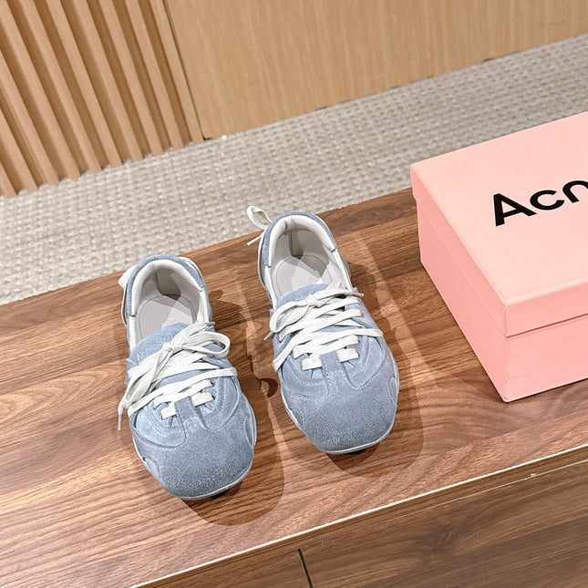 DIOR 26S LOW TOP SNEAKERS IN GREY SUEDE
