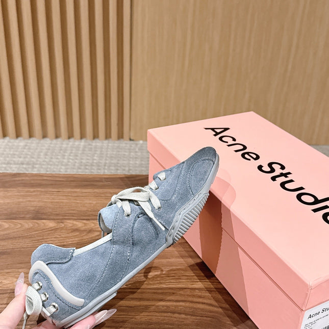 DIOR 26S LOW TOP SNEAKERS IN GREY SUEDE
