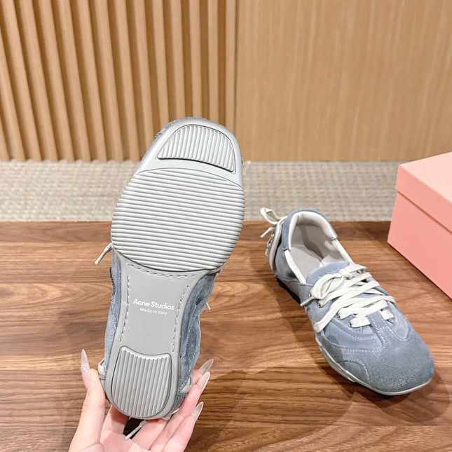 DIOR 26S LOW TOP SNEAKERS IN GREY SUEDE