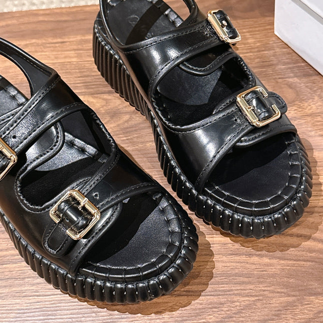 CHLOE 26S PLATFORM SANDALS IN BLACK CALFSKIN