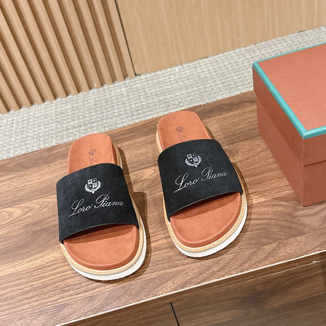 LP 26S SLIDES SANDAL IN BLACK SUEDE WITH LOGO