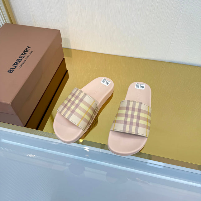 BURBERRY 26S SLIDES SANDAL IN LIGHT PINK CALFSKIN
