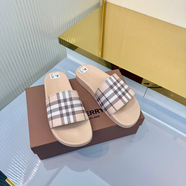 BURBERRY 26S SLIDES SANDAL IN NUDE BEIGE CALFSKIN