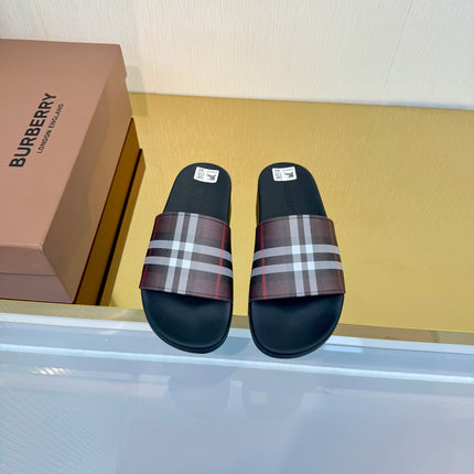 BURBERRY 26S SLIDES SANDAL IN DARK BROWN AND BLACK CALFSKIN