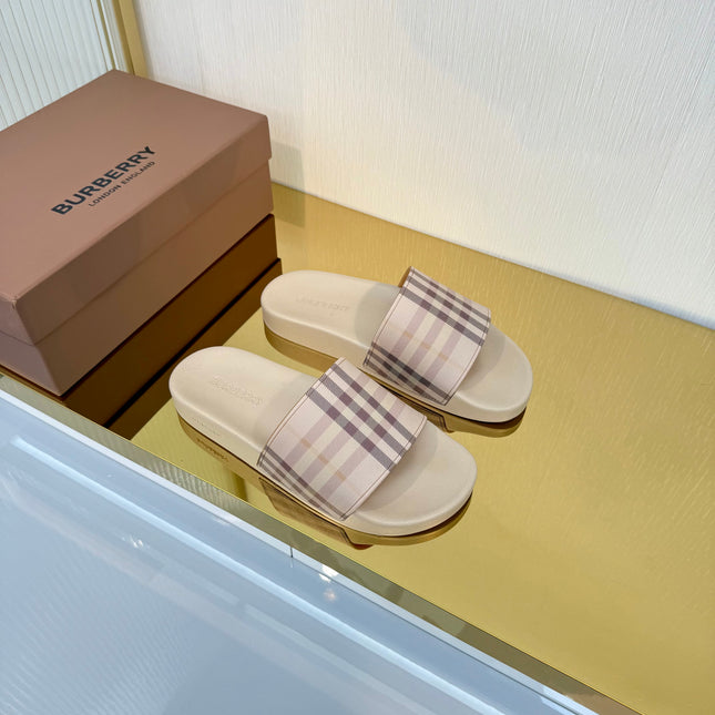 BURBERRY 26S SLIDES SANDAL IN DUSTY BEIGE CALFSKIN