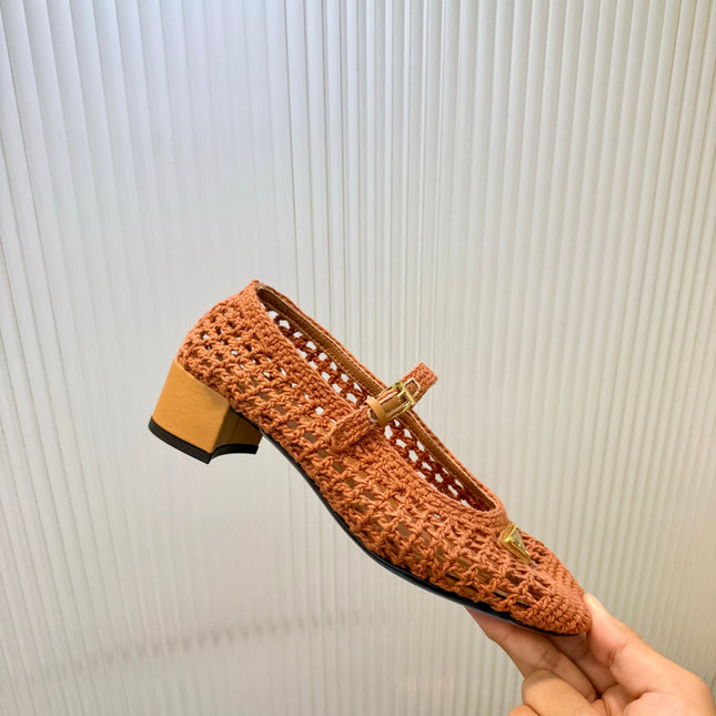 PRADA 26S LOGO PLAQUE CROCHET MARY JANE PUMPS 50MM IN CARAMEL BROWN WOVEN FIBER