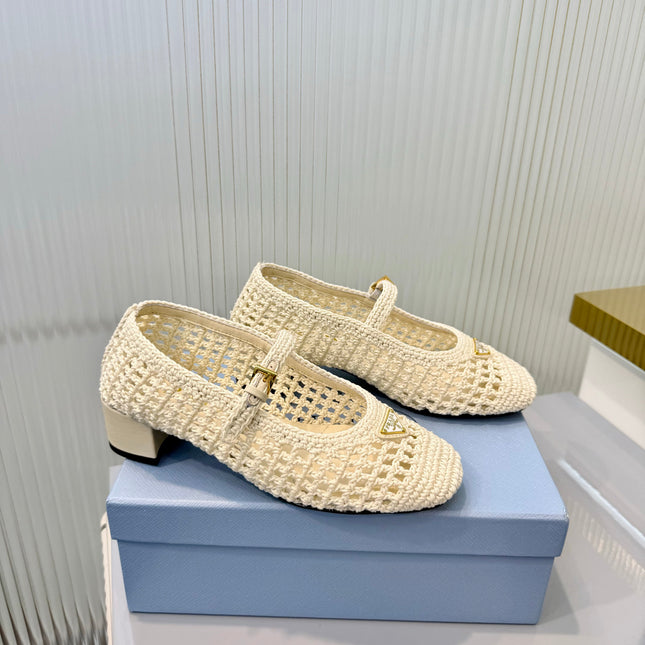 PRADA 26S LOGO PLAQUE CROCHET MARY JANE PUMPS 50MM IN IVORY WHITE WOVEN FIBER