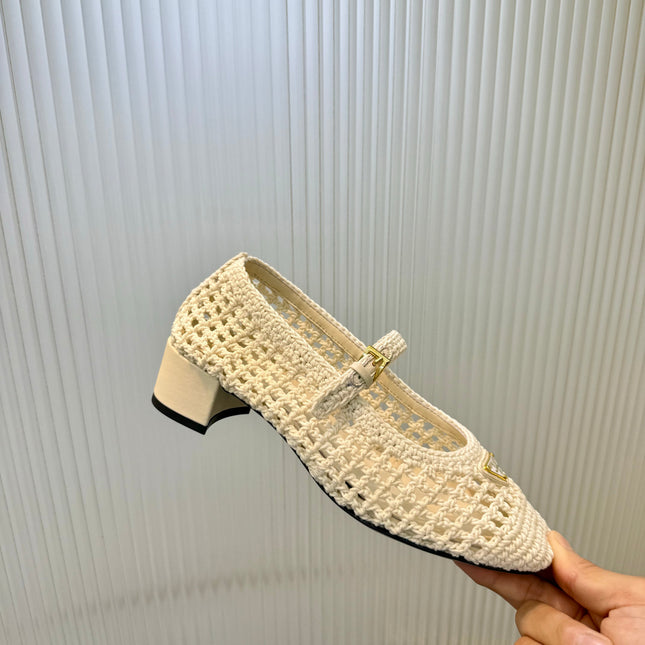PRADA 26S LOGO PLAQUE CROCHET MARY JANE PUMPS 50MM IN IVORY WHITE WOVEN FIBER