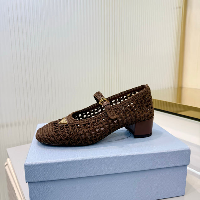 PRADA 26S LOGO PLAQUE CROCHET MARY JANE PUMPS 50MM IN DARK BROWN WOVEN FIBER