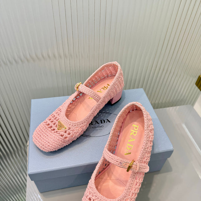 PRADA 26S LOGO PLAQUE CROCHET MARY JANE PUMPS 50MM IN BLUSH PINK WOVEN FIBER