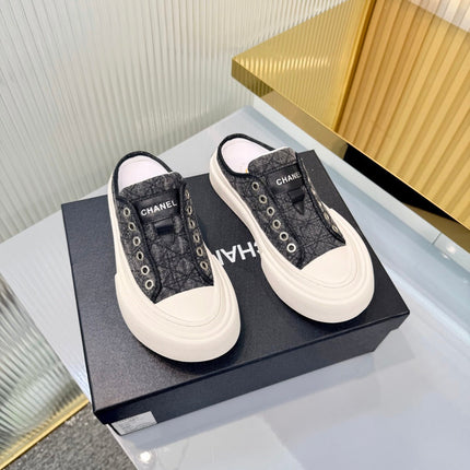 CHANEL 26S MULE SNEAKERS IN GREY DIAMOND-PATTERNED WOVEN DENIM FABRIC STLYE 6