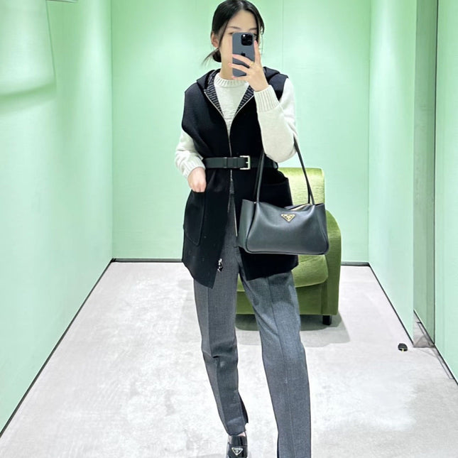 PRADA 25S WOOL VEST COAT 477