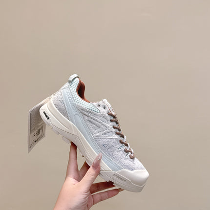 ALO 25S SALOMON X-ALP LTR SNEAKER IN SKY BLUE AND LIGHT GREY SUEDE