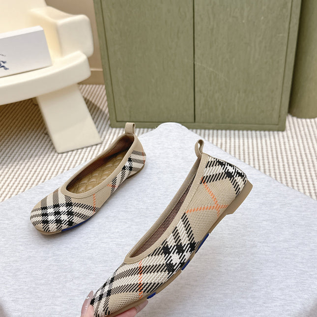 BURBERRY 26S BALLET FLATS IN BEIGE AND BLACK KNIT STYLE 1