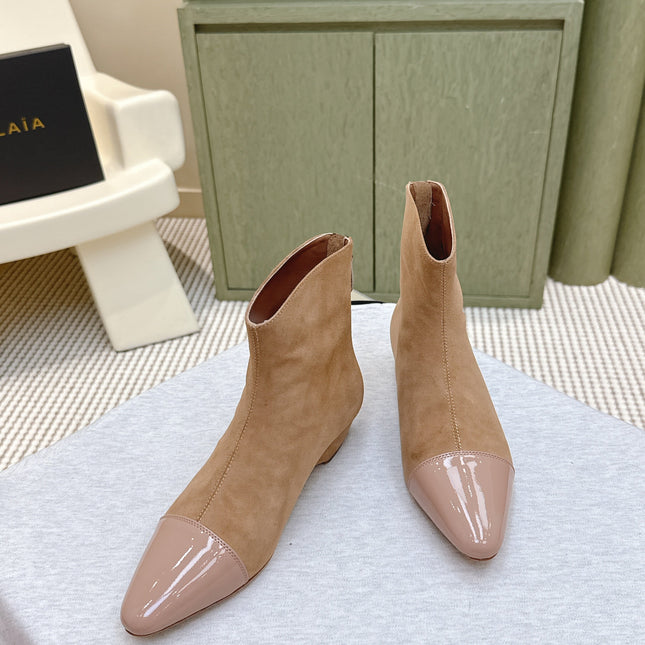 ALAIA 26S ANKLE BOOTS IN DARK BEIGE SUEDE AND GLOSSY CALFSKIN