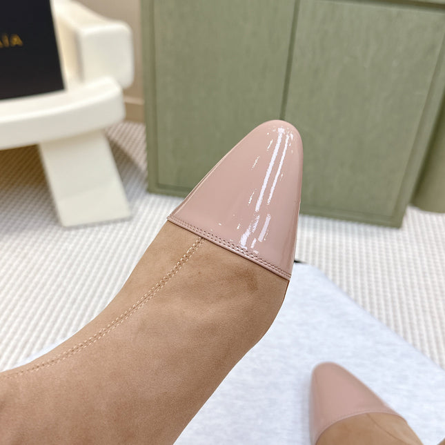 ALAIA 26S ANKLE BOOTS IN DARK BEIGE SUEDE AND GLOSSY CALFSKIN