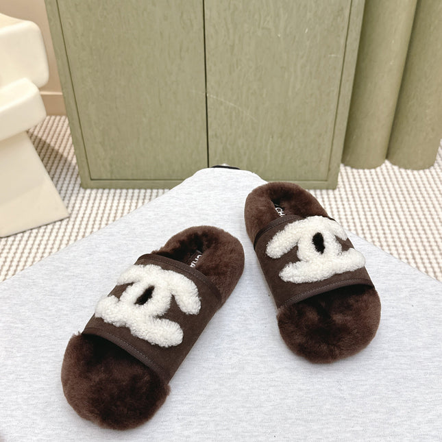 CHANEL 25S FUR SLIPPERS DOUBLE-LAYERED IN DARK BROWN WITH WHITE CC LOGO